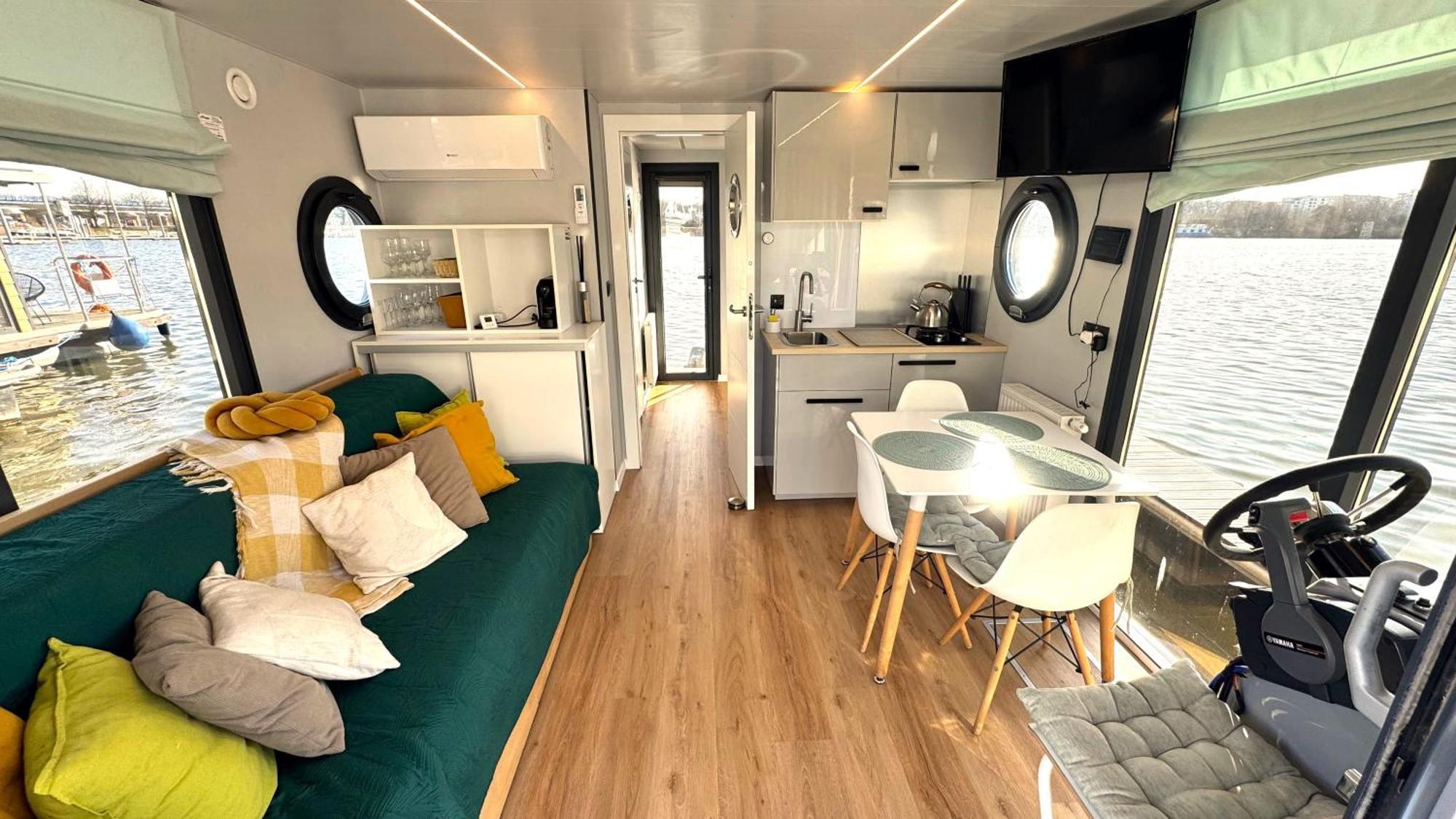 Appartement Houseboat Water Boy Apartament Plywajacy Dom Na Wodzie Lodz à Wrocław Extérieur photo